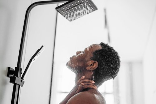 There's a Right Way to Shower—Here's What Doctors Say