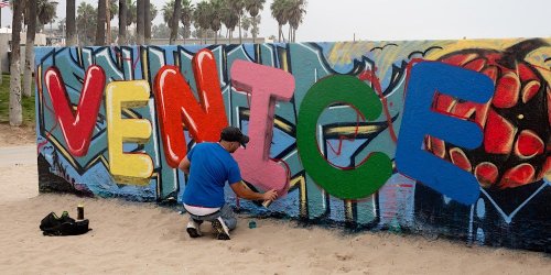 Flipboard Presents: Venice Beach Mural Smartphone Photowalk
