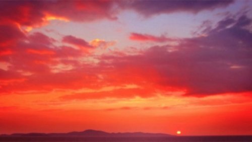 Learn the Science Behind Sunsets and Sunrises!