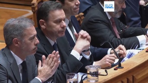 Portugal's parliament rejects motion of confidence and brings down government