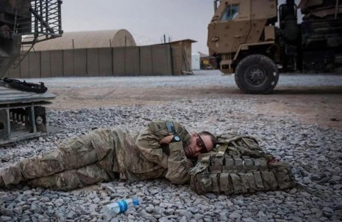 This Simple Military Trick Can Help You Fall Asleep Instantly In 60 Seconds