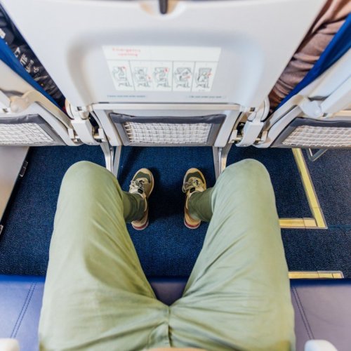 How to survive the middle seat on a long flight