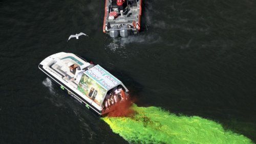 St. Patrick’s Day 2022: Chicago River dyed green