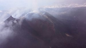 Must See! Film Crew Descends into the Recently Erupted La Palma Volcano Zone