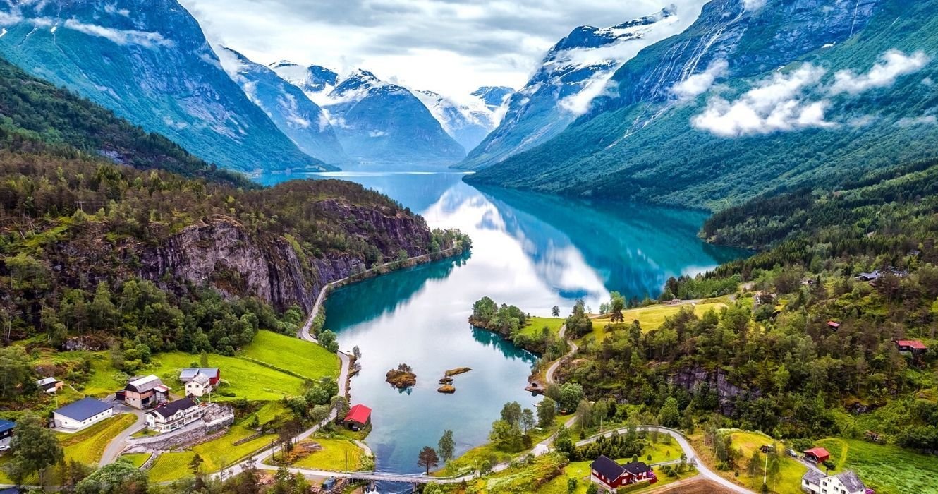 New Zealand Vs Norwegian Fjords: Which Is Better, And How To Visit