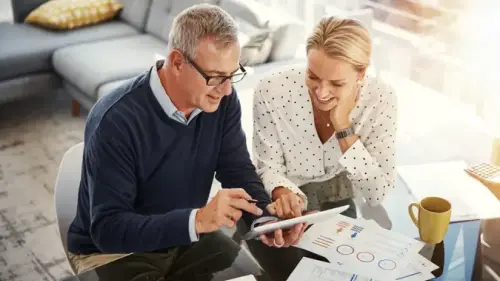 How Much Does a Person on Social Security Make?