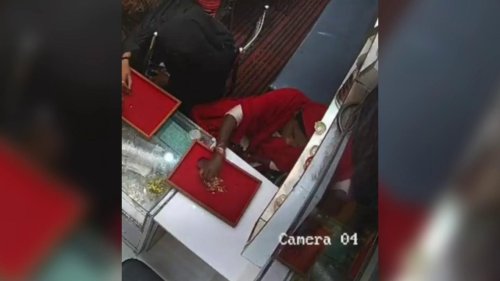 India: Woman caught swallowing gold rings in bizarre theft attempt, arrested