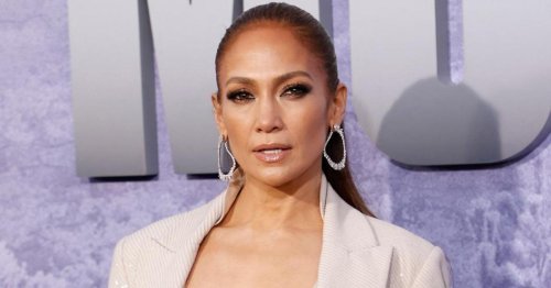Jennifer Lopez suffers painful facial injury in latest post 