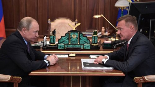 Russian Transport Minister Commits Suicide After Putin Dismissal