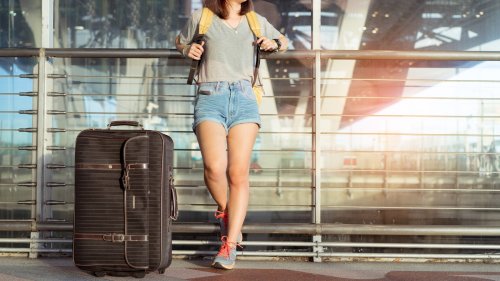 Never Wear These Clothes On A Plane
