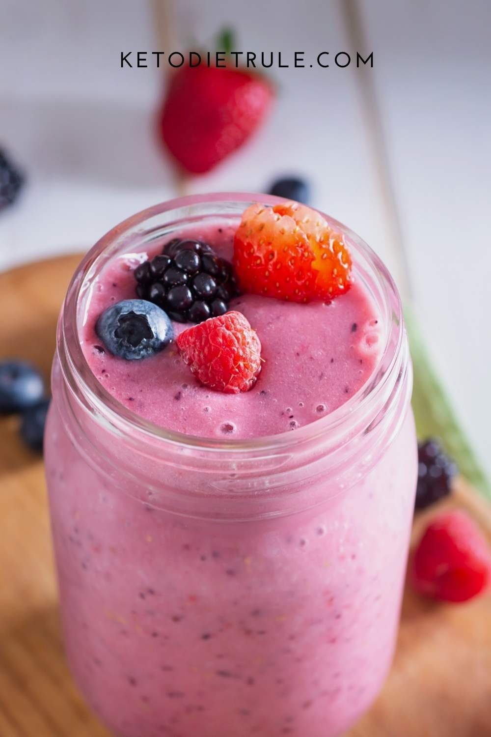 Sip Your Way to Slimmer Body With These  Fat-Burning Keto Smoothies