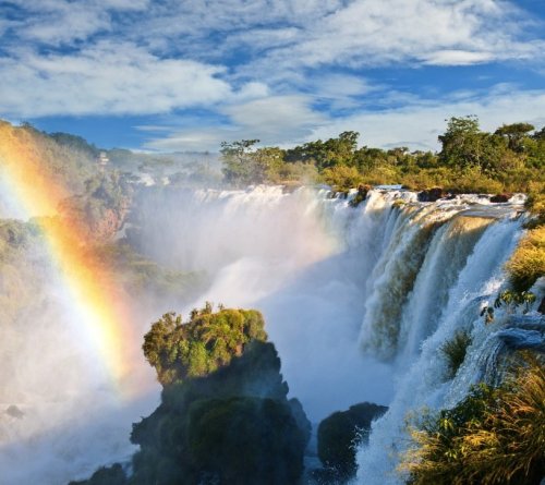 Falling for Iguazu