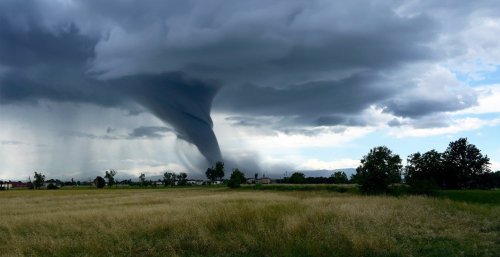 Caught in a tornado? Avoid these dangerous hiding spots at all costs