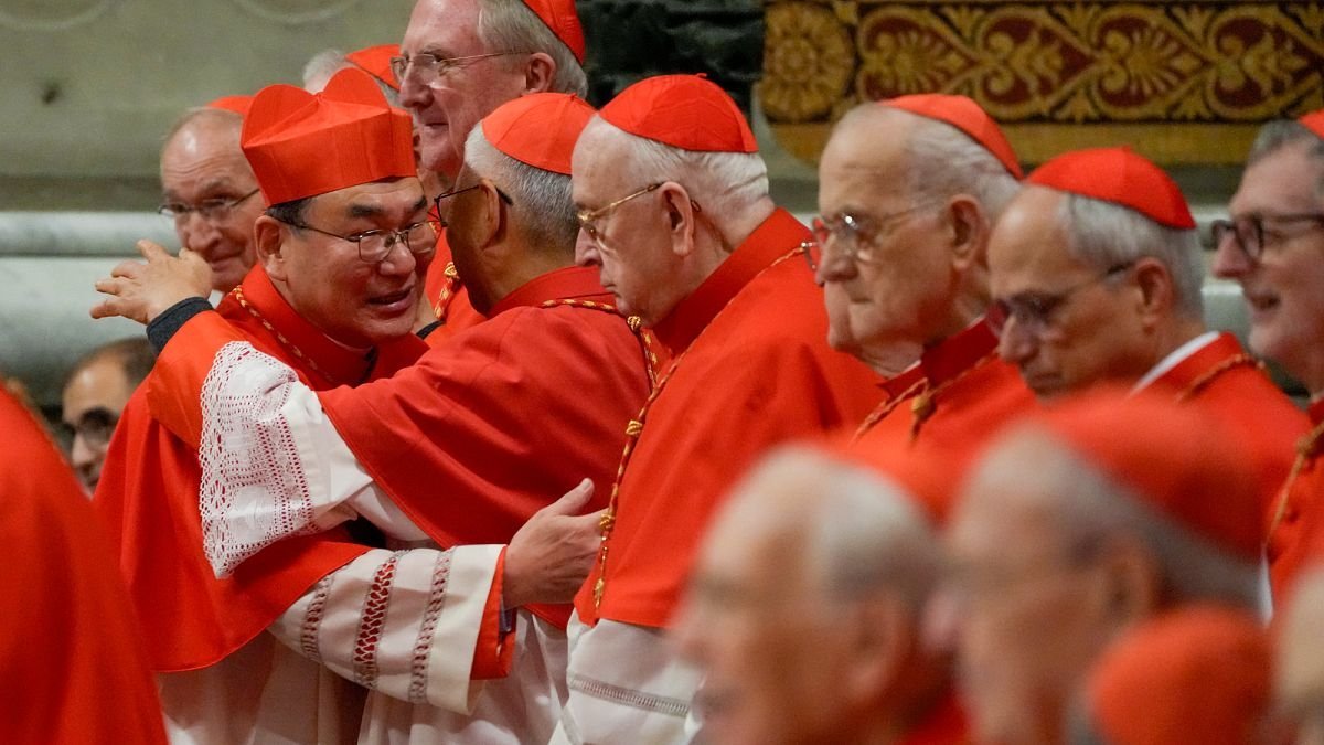 Come si elegge il Papa