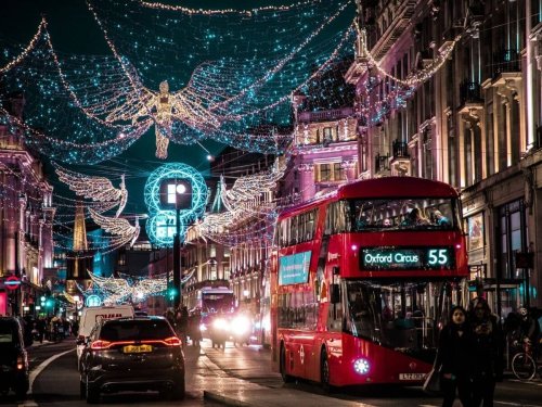 So feiern die Briten Weihnachten: Traditionen, Royals & Rezepte