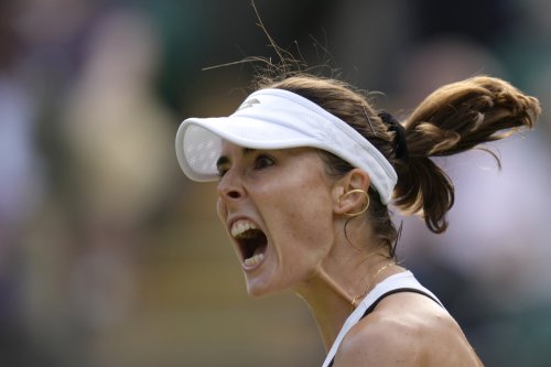 French player who beat Serena reaches 4th round at Wimbledon
