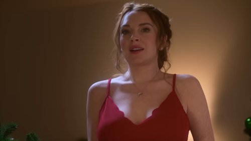 Lindsay Lohan Stars In Pepsi's Christmas Commercial And It's Going Viral