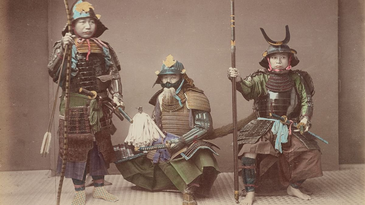 What's the Difference Between a Samurai and a Ninja?