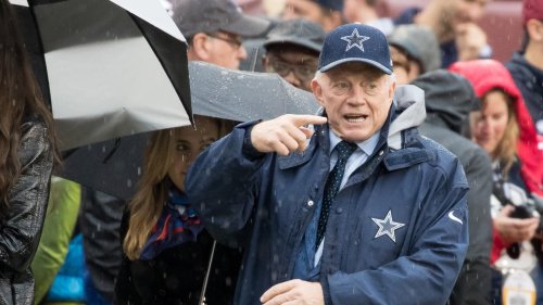 How Rich is Dallas Cowboys Owner Jerry Jones?