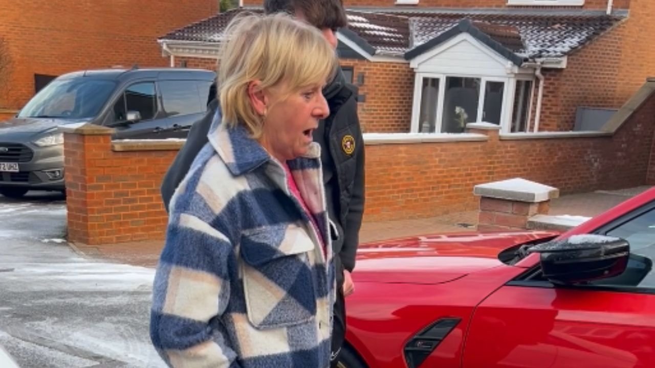 Loving son fulfills Mum's dream by surprising her with a vintage VW camper van