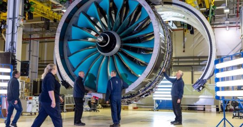 World's largest and most efficient aircraft engine aces first tests