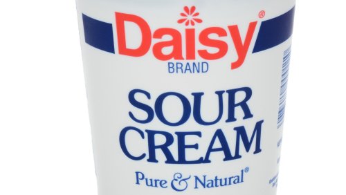 What To Know Before Buying Daisy's Sour Cream Again