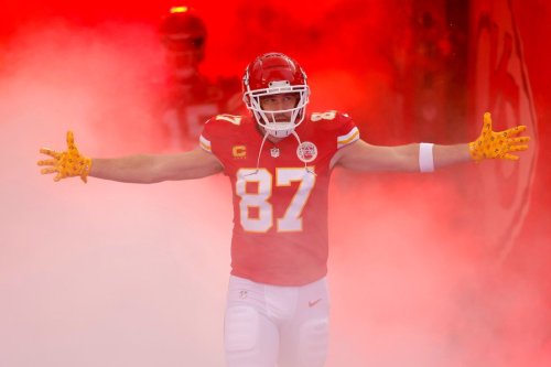 Why does Travis Kelce wear the no. 87 on the Chiefs? 