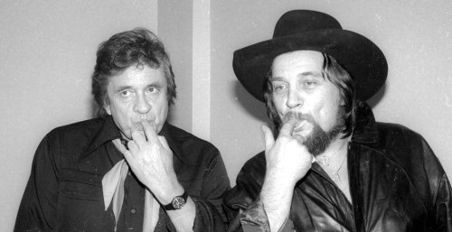 The real reason Waylon Jennings left the studio recording "We Are The World" 