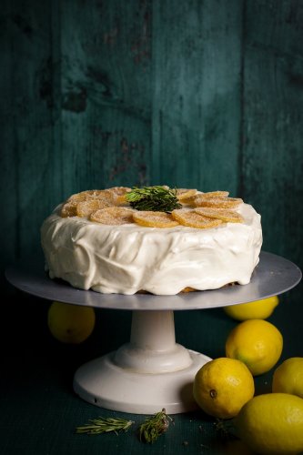 15 Single Layer Cakes We Can't Get Enough Of