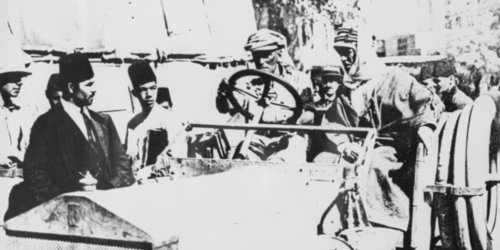 Lawrence of Arabia: The amazing story of a British scholar who led a revolt