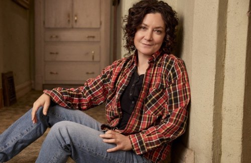 A fan-favorite star is joining 'The Conners' as Darlene's new love interest