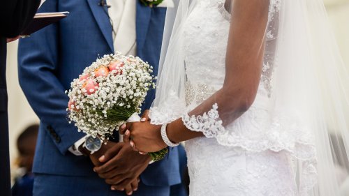 Why Being Married Can Help Keep Your Blood Sugar Low 