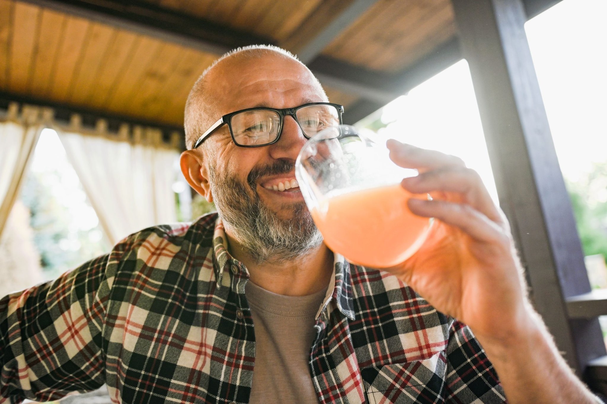 This Is the Worst Alcohol for High Blood Pressure
