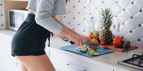 Here's How to Lose Weight Quickly In 2 Weeks, According to Experts