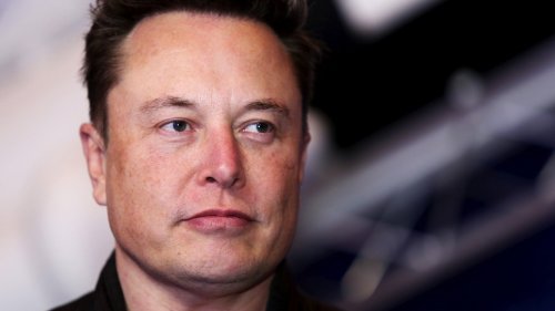 Elon Musk Brings Starlink Satellite Internet to Ukraine