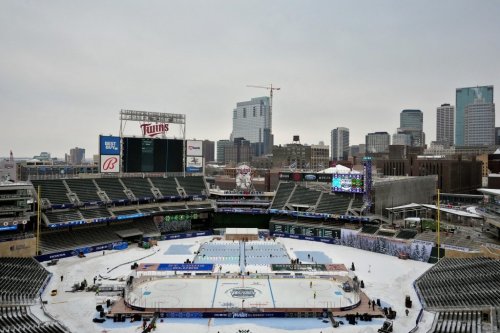 NHL Winter Classic: Even the Ice is Too Cold