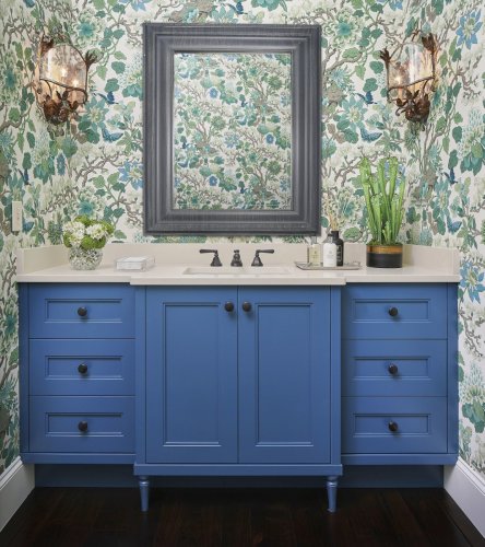 25 Color Ideas Designers Love for Small Bathrooms