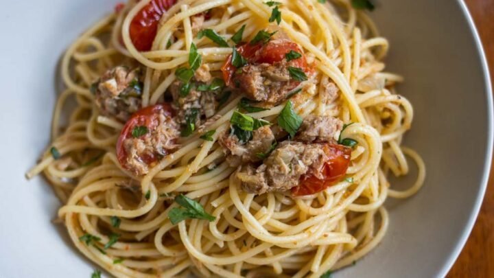 Healthy Tuna Pasta Recipe That You'll Make Again and Again