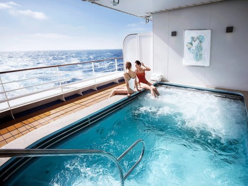 THE 13 MOST LUXURIOUS CRUISE LINES IN THE WORLD