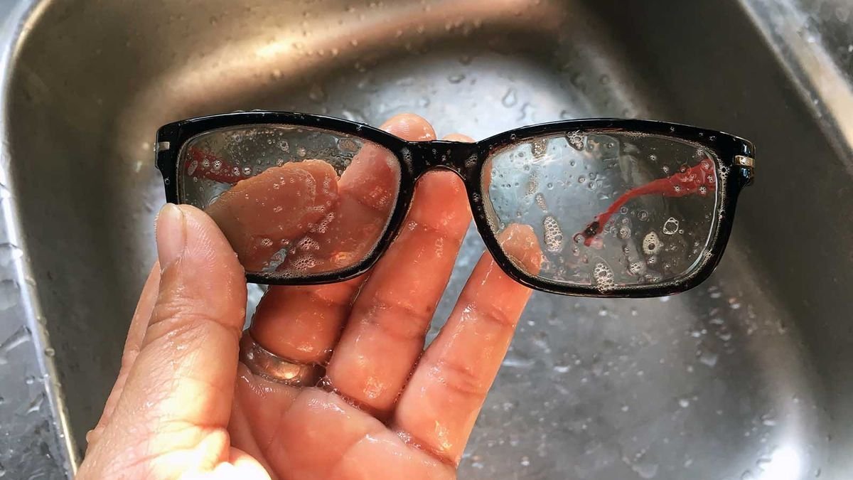 How to Best Clean Your Glasses, for Real — Plus More Cleaning Hacks