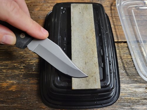 How to sharpen your knives correctly: A step-by-step guide