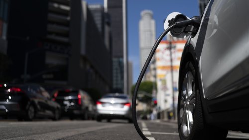 New Technology Can Charge Electric Vehicles in Motion