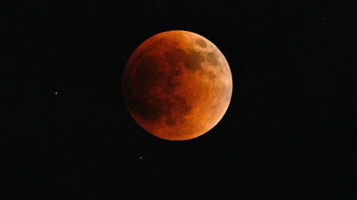 What's the Difference Between a Blood Moon and a Lunar Eclipse?
