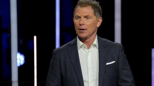 You Probably Never Realized This About Beat Bobby Flay