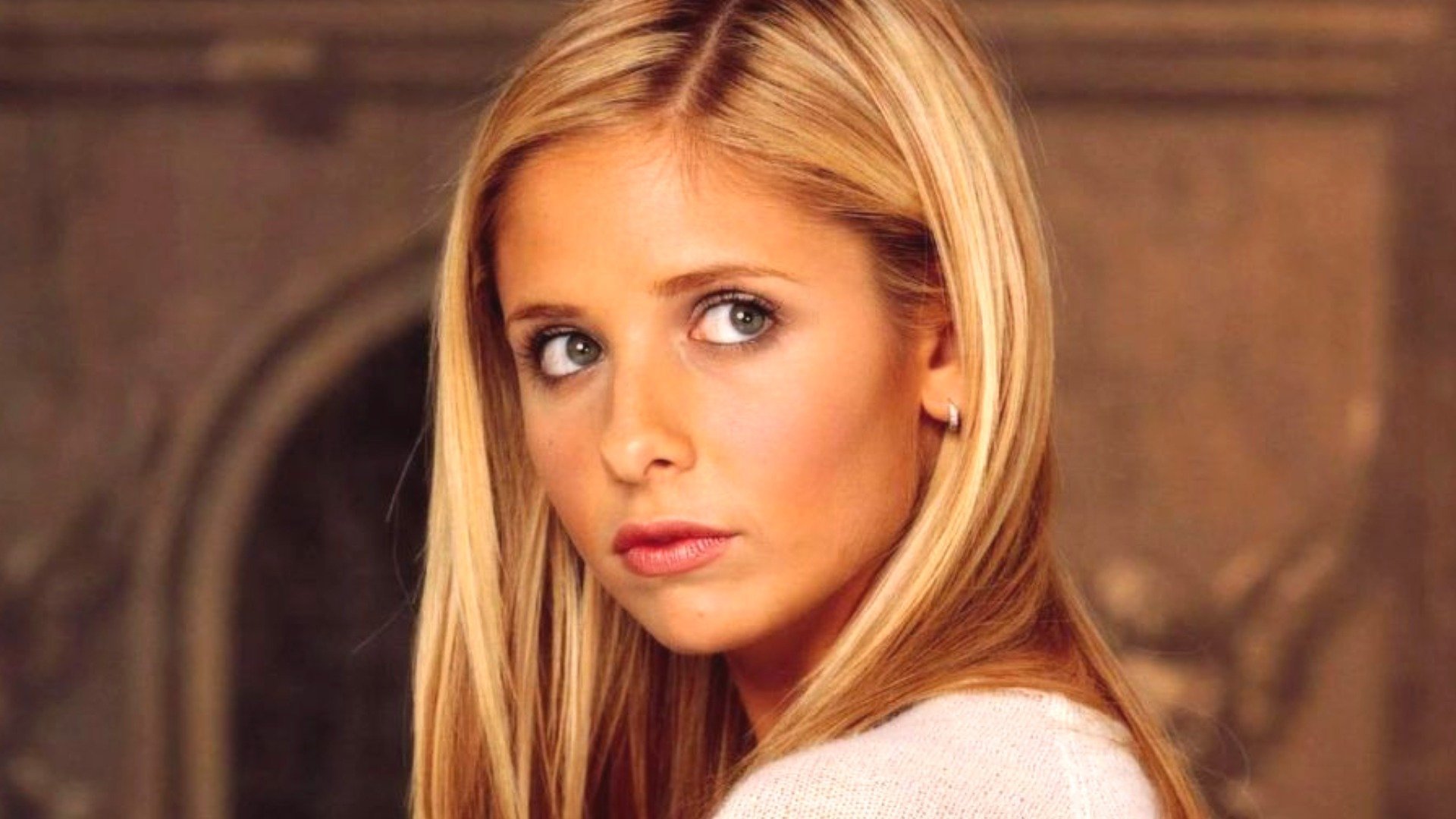 Why Sarah Michelle Gellar Seems To Have Disappeared