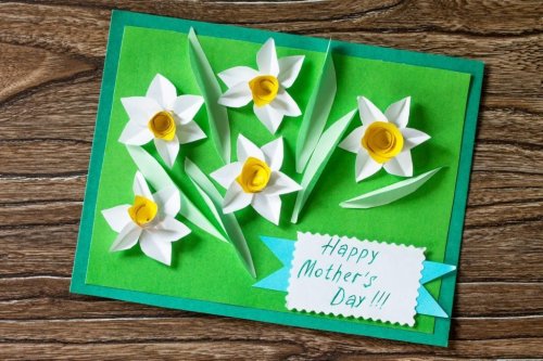 Mother's Day Guide: Stories, Gifts, and More!