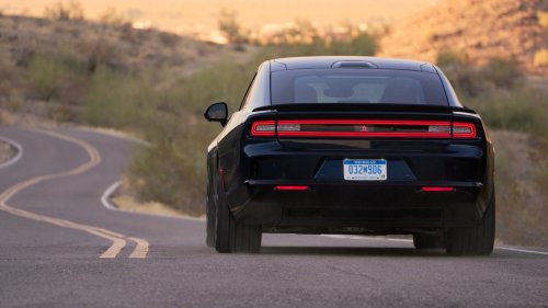 Dodge Is Blatantly Lying About The New Challenger