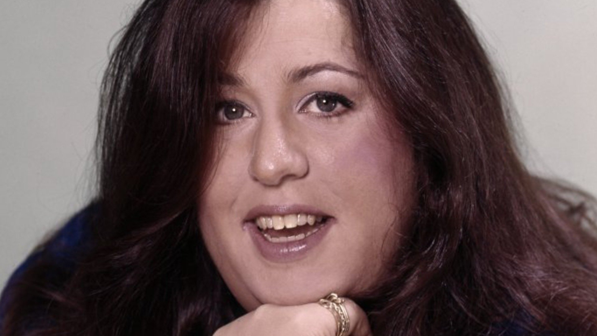 The Tragic Death Of The Mamas And The Papas' Cass Elliot