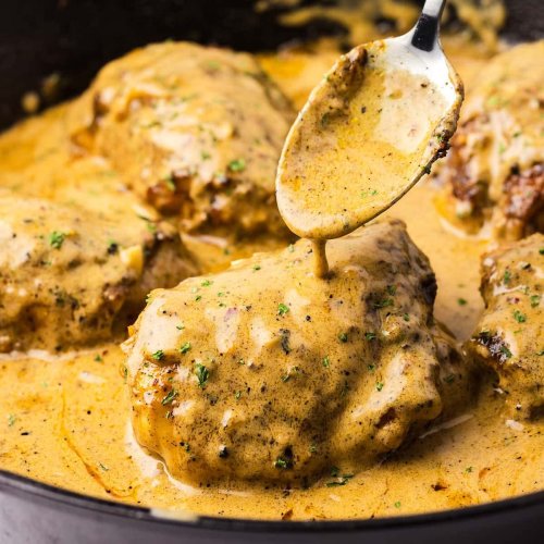 12 Epic Chicken Thighs Recipes That'll Help You "Meat" The Dinner Goals