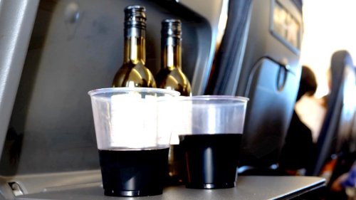 If You Drink While You Fly, It Could Pose a Significant Health Risk